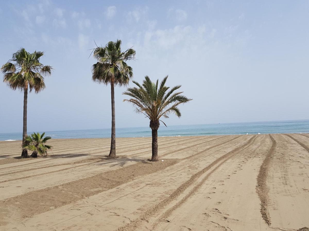 Free Parking, 40 Meters From The Beach, Wi-Fi, Ac Estepona Exteriér fotografie