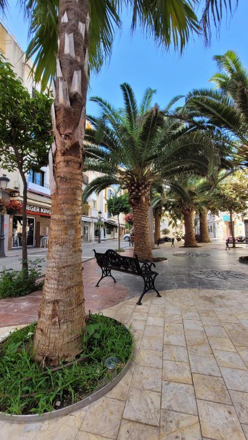 Free Parking, 40 Meters From The Beach, Wi-Fi, Ac Estepona Exteriér fotografie