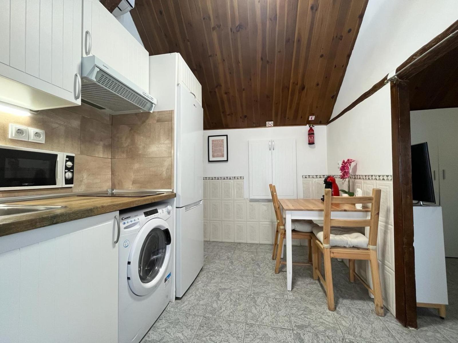 Free Parking, 40 Meters From The Beach, Wi-Fi, Ac Estepona Exteriér fotografie
